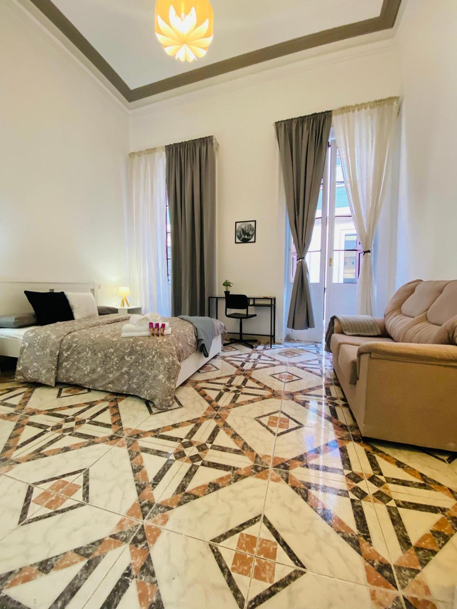Isor Triana Apartamento *